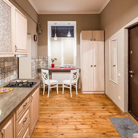 Onlviv Teatralna 23 Apartment Lviv